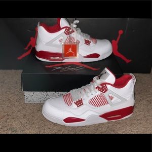 Jordan 4 Retros (air Jordan)